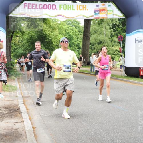 29.06.2025 - hella hamburg halbmarathon MichiJ http://msf.ph/oto/8259349 29.06.2025 10:53:21 Zwischen KM18-KM19 4286, 4782, 5869, 7323, 7485, 11191, 11523, 16166, 16602, 17569 meine-sportfotos.de