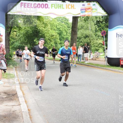29.06.2025 - hella hamburg halbmarathon MichiJ http://msf.ph/oto/8259658 29.06.2025 10:53:25 Zwischen KM18-KM19 2142, 5869, 7323, 7485, 11191, 11523, 12255, 15394, 16166, 16602, 17569 meine-sportfotos.de