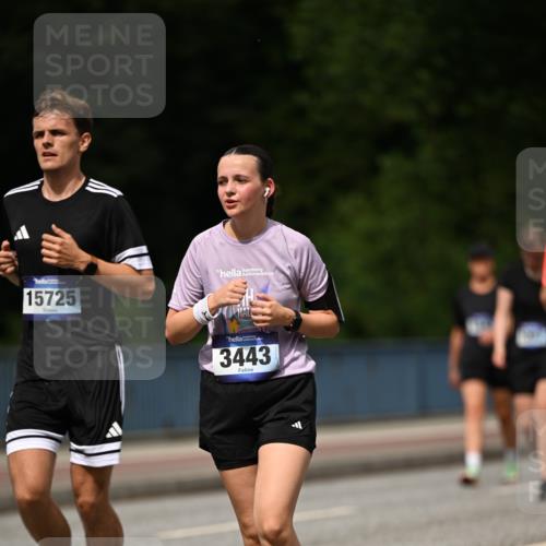 29.06.2025 - hella hamburg halbmarathon Dr. Thomas Lammeyer http://msf.ph/oto/8259716 29.06.2025 10:35:12 Kennedybrücke 1059, 1097, 1472, 1547, 1773, 1979, 2414, 2754, 2755, 2914, 3131, 3281, 3443, 4561, 4817, 5437, 5943, 6057, 6078, 6195, 6546, 6616, 6725, 6787, 7351, 7604, 7772, 8050, 8812, 8941, 9937, 10586 meine-sportfotos.de