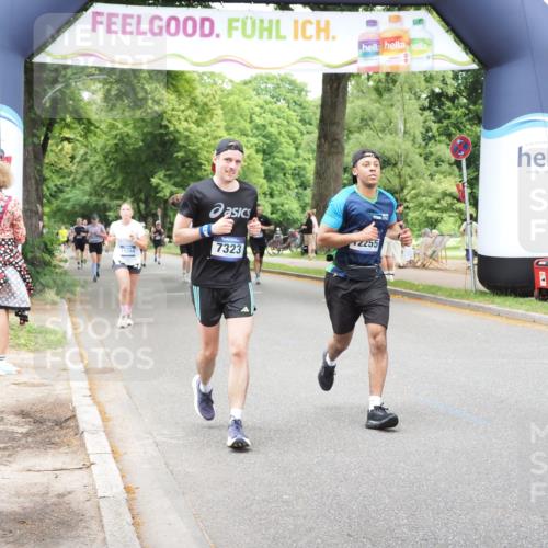 29.06.2025 - hella hamburg halbmarathon MichiJ http://msf.ph/oto/8259759 29.06.2025 10:53:25 Zwischen KM18-KM19 2142, 5869, 7323, 7485, 11191, 11523, 12255, 15394, 16166, 16602, 17569 meine-sportfotos.de