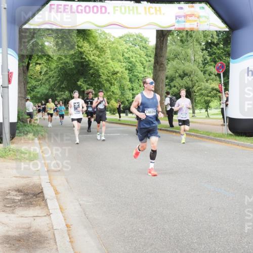 29.06.2025 - hella hamburg halbmarathon MichiJ http://msf.ph/oto/8259843 29.06.2025 10:29:46 Zwischen KM18-KM19 1136, 2675, 4380, 6901, 9755, 9885, 12365, 14820, 17182, 18045, 18049 meine-sportfotos.de
