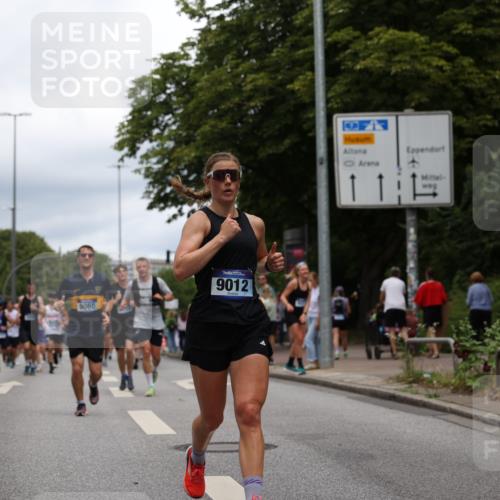 29.06.2025 - hella hamburg halbmarathon Yannick Fuchs http://msf.ph/oto/8259846 29.06.2025 10:48:33 20KM 1125, 1327, 1410, 1496, 1815, 2474, 2771, 2884, 3041, 3177, 3791, 3794, 3861, 3945, 4189, 4231, 4938, 5319, 6082, 6084, 6356, 6443, 6581, 6587, 6723, 6994, 8449, 8514, 8698, 8772, 8798, 9012, 9060, 9227, 10191, 10192, 10263, 10266, 11333, 11499, 11747, 11976, 12186, 12362, 12489, 12961, 13297, 13869, 13988, 14036, 14175, 14592, 14638, 14660, 14818, 14948, 15113, 15156, 15169, 15389, 15408, 15524, 15879, 16047, 16092, 16574, 17740 meine-sportfotos.de