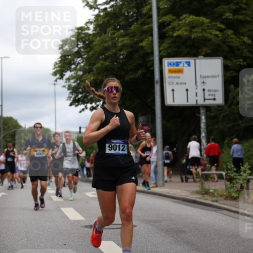 29.06.2025 - hella hamburg halbmarathon Yannick Fuchs http://msf.ph/oto/8259864 29.06.2025 10:48:33 20KM 1125, 1327, 1410, 1496, 1815, 2474, 2771, 2884, 3041, 3177, 3791, 3794, 3861, 3945, 4189, 4231, 4938, 5319, 6082, 6084, 6356, 6443, 6581, 6587, 6723, 6994, 8449, 8514, 8698, 8772, 8798, 9012, 9060, 9227, 10191, 10192, 10263, 10266, 11333, 11499, 11747, 11976, 12186, 12362, 12489, 12961, 13297, 13869, 13988, 14036, 14175, 14592, 14638, 14660, 14818, 14948, 15113, 15156, 15169, 15389, 15408, 15524, 15879, 16047, 16092, 16574, 17740 meine-sportfotos.de