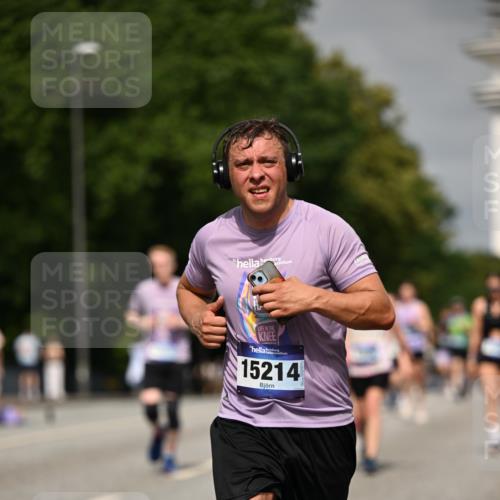 29.06.2025 - hella hamburg halbmarathon Dr. Thomas Lammeyer http://msf.ph/oto/8260310 29.06.2025 10:14:39 Kennedybrücke 1052, 1186, 1548, 1781, 2868, 5182, 5653, 5806, 8561, 8685, 9150, 9829 meine-sportfotos.de