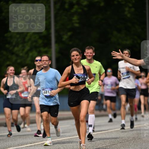 29.06.2025 - hella hamburg halbmarathon Dr. Thomas Lammeyer http://msf.ph/oto/8260355 29.06.2025 10:35:13 Kennedybrücke 1059, 1097, 1472, 1547, 1979, 2414, 2754, 2755, 2914, 3131, 3281, 3443, 4561, 4817, 5437, 5943, 6057, 6078, 6195, 6546, 6616, 6725, 6787, 7604, 7772, 8050, 8812, 8941, 10586 meine-sportfotos.de