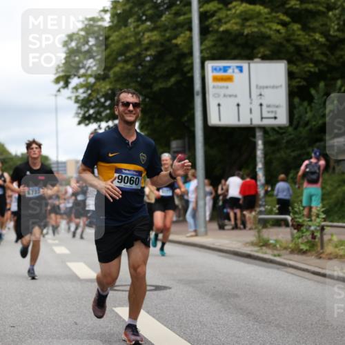 29.06.2025 - hella hamburg halbmarathon Yannick Fuchs http://msf.ph/oto/8260396 29.06.2025 10:48:36 20KM 1125, 1327, 1410, 1496, 1628, 1815, 2474, 2561, 2771, 2884, 3041, 3177, 3791, 3794, 3861, 3945, 4189, 4231, 4938, 5319, 6082, 6084, 6356, 6433, 6443, 6581, 6587, 6723, 6994, 8449, 8514, 8698, 8772, 8798, 8973, 9012, 9060, 9227, 10191, 10192, 10263, 10266, 10368, 10376, 11184, 11333, 11499, 11747, 11797, 11976, 12186, 12362, 12489, 12961, 13297, 13988, 14036, 14175, 14592, 14638, 14660, 14818, 14948, 15113, 15156, 15169, 15389, 15408, 15524, 15879, 16047, 16092, 16574 meine-sportfotos.de