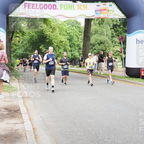 29.06.2025 - hella hamburg halbmarathon MichiJ http://msf.ph/oto/8260548 29.06.2025 10:53:35 Zwischen KM18-KM19 4187, 6059, 9405, 9559, 11507 meine-sportfotos.de