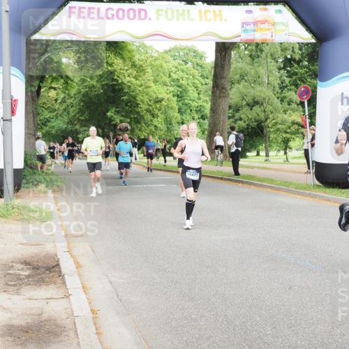 29.06.2025 - hella hamburg halbmarathon MichiJ http://msf.ph/oto/8260587 29.06.2025 10:29:51 Zwischen KM18-KM19 2579, 5410, 7378, 9659, 9755, 14661, 14820, 18049, 18442 meine-sportfotos.de