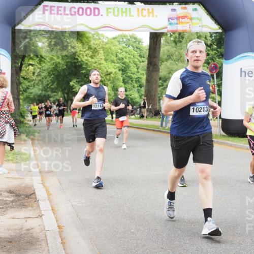 29.06.2025 - hella hamburg halbmarathon MichiJ http://msf.ph/oto/8260660 29.06.2025 10:53:37 Zwischen KM18-KM19 5976, 6059, 9405, 9559, 10213, 11507, 12313, 16546 meine-sportfotos.de