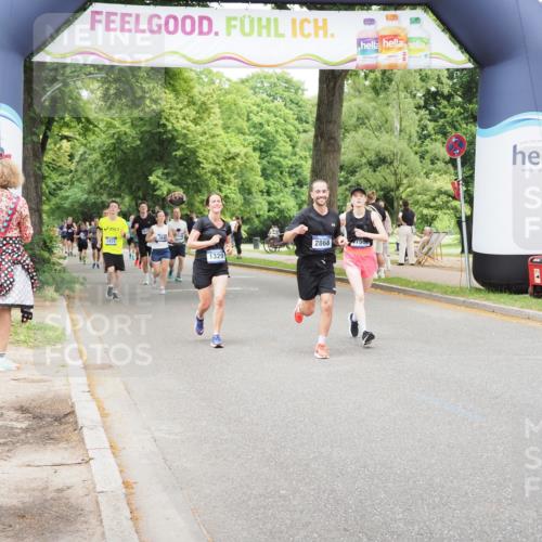 29.06.2025 - hella hamburg halbmarathon MichiJ http://msf.ph/oto/8260858 29.06.2025 10:53:43 Zwischen KM18-KM19 1329, 5976, 10213, 11507, 12313, 16546, 17500 meine-sportfotos.de