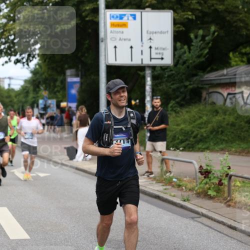 29.06.2025 - hella hamburg halbmarathon Yannick Fuchs http://msf.ph/oto/8260902 29.06.2025 10:36:22 20KM 1169, 1441, 1512, 1763, 1800, 1962, 2675, 5690, 5987, 6593, 7092, 7105, 7116, 9365, 9815, 10415, 10894, 11417, 12588, 13196, 13714, 13876, 14275, 14346, 14899, 15521, 15623, 15846, 15935, 16084, 17159, 17182, 17882, 18509, 18772, 19046 meine-sportfotos.de