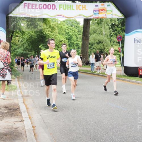 29.06.2025 - hella hamburg halbmarathon MichiJ http://msf.ph/oto/8261153 29.06.2025 10:53:48 Zwischen KM18-KM19 1329, 2868, 3630, 4532, 5431, 11509, 12998, 16379, 17500, 18857 meine-sportfotos.de