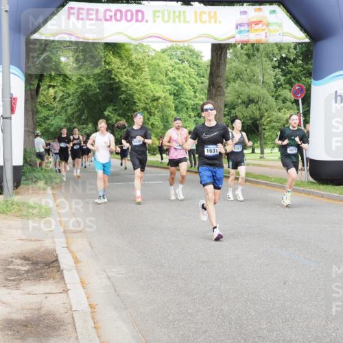 29.06.2025 - hella hamburg halbmarathon MichiJ http://msf.ph/oto/8261204 29.06.2025 10:29:58 Zwischen KM18-KM19 4871, 10375, 10894, 16281, 17720 meine-sportfotos.de