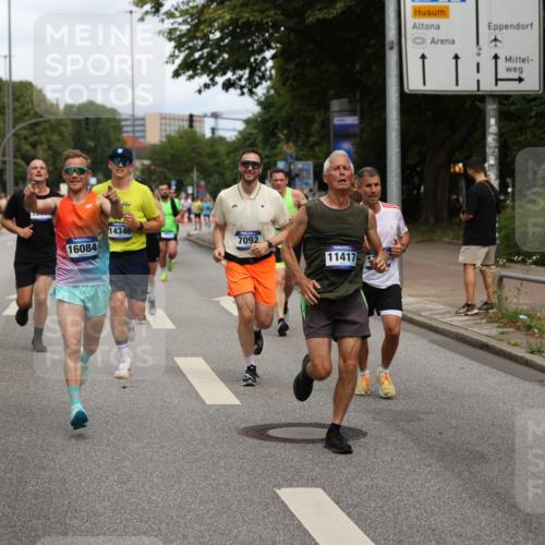 29.06.2025 - hella hamburg halbmarathon Yannick Fuchs http://msf.ph/oto/8261253 29.06.2025 10:36:25 20KM 1169, 1441, 1512, 1763, 1800, 1962, 2675, 5690, 5987, 6593, 7092, 7105, 7116, 8694, 9365, 9815, 10415, 11417, 12588, 13196, 13714, 13876, 14275, 14346, 15521, 15623, 15654, 15846, 15935, 16084, 17159, 17182, 17882, 17926, 18509, 18772, 19046 meine-sportfotos.de