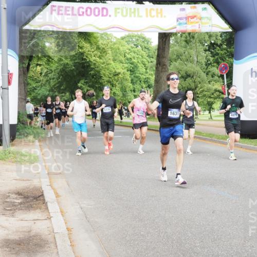 29.06.2025 - hella hamburg halbmarathon MichiJ http://msf.ph/oto/8261257 29.06.2025 10:29:59 Zwischen KM18-KM19 1631, 4871, 5387, 10375, 10894, 16281, 17720 meine-sportfotos.de