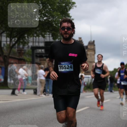 29.06.2025 - hella hamburg halbmarathon Yannick Fuchs http://msf.ph/oto/8261270 29.06.2025 10:48:39 20KM 1125, 1327, 1410, 1496, 1506, 1628, 2119, 2474, 2561, 2771, 2884, 3041, 3177, 3791, 3794, 3861, 3945, 4029, 4189, 4231, 4938, 5319, 6082, 6084, 6433, 6443, 6581, 6587, 6723, 8449, 8487, 8514, 8698, 8772, 8798, 8973, 9012, 9060, 9227, 10191, 10192, 10263, 10266, 10368, 10376, 11184, 11333, 11499, 11747, 11797, 11799, 11976, 12186, 12362, 12489, 12961, 13297, 13988, 14036, 14175, 14592, 14638, 14660, 14818, 14948, 15156, 15169, 15389, 15408, 15524, 15879, 16047, 18380 meine-sportfotos.de