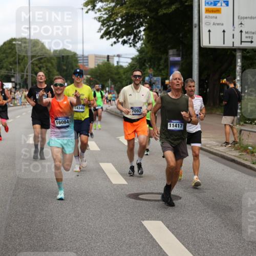 29.06.2025 - hella hamburg halbmarathon Yannick Fuchs http://msf.ph/oto/8261312 29.06.2025 10:36:25 20KM 1169, 1441, 1512, 1763, 1800, 1962, 2675, 5690, 5987, 6593, 7092, 7105, 7116, 8694, 9365, 9815, 10415, 11417, 12588, 13196, 13714, 13876, 14275, 14346, 15521, 15623, 15654, 15846, 15935, 16084, 17159, 17182, 17882, 17926, 18509, 18772, 19046 meine-sportfotos.de