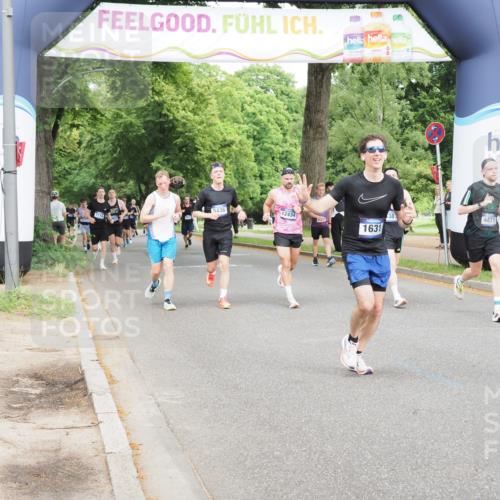 29.06.2025 - hella hamburg halbmarathon MichiJ http://msf.ph/oto/8261315 29.06.2025 10:29:59 Zwischen KM18-KM19 1631, 4871, 5387, 10375, 10894, 16281, 17720 meine-sportfotos.de