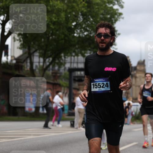 29.06.2025 - hella hamburg halbmarathon Yannick Fuchs http://msf.ph/oto/8261338 29.06.2025 10:48:39 20KM 1125, 1327, 1410, 1496, 1506, 1628, 2119, 2474, 2561, 2771, 2884, 3041, 3177, 3791, 3794, 3861, 3945, 4029, 4189, 4231, 4938, 5319, 6082, 6084, 6433, 6443, 6581, 6587, 6723, 8449, 8487, 8514, 8698, 8772, 8798, 8973, 9012, 9060, 9227, 10191, 10192, 10263, 10266, 10368, 10376, 11184, 11333, 11499, 11747, 11797, 11799, 11976, 12186, 12362, 12489, 12961, 13297, 13988, 14036, 14175, 14592, 14638, 14660, 14818, 14948, 15156, 15169, 15389, 15408, 15524, 15879, 16047, 18380 meine-sportfotos.de