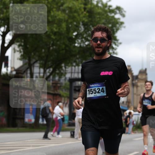 29.06.2025 - hella hamburg halbmarathon Yannick Fuchs http://msf.ph/oto/8261362 29.06.2025 10:48:39 20KM 1125, 1327, 1410, 1496, 1506, 1628, 2119, 2474, 2561, 2771, 2884, 3041, 3177, 3791, 3794, 3861, 3945, 4029, 4189, 4231, 4938, 5319, 6082, 6084, 6433, 6443, 6581, 6587, 6723, 8449, 8487, 8514, 8698, 8772, 8798, 8973, 9012, 9060, 9227, 10191, 10192, 10263, 10266, 10368, 10376, 11184, 11333, 11499, 11747, 11797, 11799, 11976, 12186, 12362, 12489, 12961, 13297, 13988, 14036, 14175, 14592, 14638, 14660, 14818, 14948, 15156, 15169, 15389, 15408, 15524, 15879, 16047, 18380 meine-sportfotos.de
