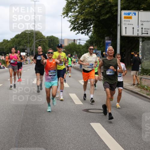 29.06.2025 - hella hamburg halbmarathon Yannick Fuchs http://msf.ph/oto/8261373 29.06.2025 10:36:25 20KM 1169, 1441, 1512, 1763, 1800, 1962, 2675, 5690, 5987, 6593, 7092, 7105, 7116, 8694, 9365, 9815, 10415, 11417, 12588, 13196, 13714, 13876, 14275, 14346, 15521, 15623, 15654, 15846, 15935, 16084, 17159, 17182, 17882, 17926, 18509, 18772, 19046 meine-sportfotos.de