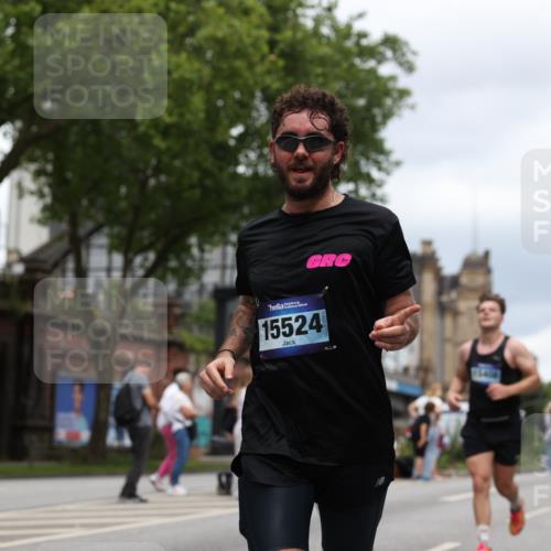 29.06.2025 - hella hamburg halbmarathon Yannick Fuchs http://msf.ph/oto/8261387 29.06.2025 10:48:39 20KM 1125, 1327, 1410, 1496, 1506, 1628, 2119, 2474, 2561, 2771, 2884, 3041, 3177, 3791, 3794, 3861, 3945, 4029, 4189, 4231, 4938, 5319, 6082, 6084, 6433, 6443, 6581, 6587, 6723, 8449, 8487, 8514, 8698, 8772, 8798, 8973, 9012, 9060, 9227, 10191, 10192, 10263, 10266, 10368, 10376, 11184, 11333, 11499, 11747, 11797, 11799, 11976, 12186, 12362, 12489, 12961, 13297, 13988, 14036, 14175, 14592, 14638, 14660, 14818, 14948, 15156, 15169, 15389, 15408, 15524, 15879, 16047, 18380 meine-sportfotos.de