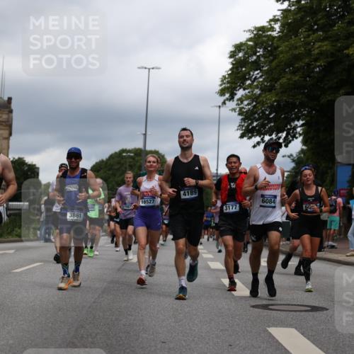 29.06.2025 - hella hamburg halbmarathon Yannick Fuchs http://msf.ph/oto/8261455 29.06.2025 10:48:39 20KM 1125, 1327, 1410, 1496, 1506, 1628, 2119, 2474, 2561, 2771, 2884, 3041, 3177, 3791, 3794, 3861, 3945, 4029, 4189, 4231, 4938, 5319, 6082, 6084, 6433, 6443, 6581, 6587, 6723, 8449, 8487, 8514, 8698, 8772, 8798, 8973, 9012, 9060, 9227, 10191, 10192, 10263, 10266, 10368, 10376, 11184, 11333, 11499, 11747, 11797, 11799, 11976, 12186, 12362, 12489, 12961, 13297, 13988, 14036, 14175, 14592, 14638, 14660, 14818, 14948, 15156, 15169, 15389, 15408, 15524, 15879, 16047, 18380 meine-sportfotos.de