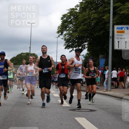 29.06.2025 - hella hamburg halbmarathon Yannick Fuchs http://msf.ph/oto/8261511 29.06.2025 10:48:39 20KM 1125, 1327, 1410, 1496, 1506, 1628, 2119, 2474, 2561, 2771, 2884, 3041, 3177, 3791, 3794, 3861, 3945, 4029, 4189, 4231, 4938, 5319, 6082, 6084, 6433, 6443, 6581, 6587, 6723, 8449, 8487, 8514, 8698, 8772, 8798, 8973, 9012, 9060, 9227, 10191, 10192, 10263, 10266, 10368, 10376, 11184, 11333, 11499, 11747, 11797, 11799, 11976, 12186, 12362, 12489, 12961, 13297, 13988, 14036, 14175, 14592, 14638, 14660, 14818, 14948, 15156, 15169, 15389, 15408, 15524, 15879, 16047, 18380 meine-sportfotos.de