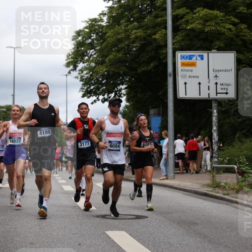 29.06.2025 - hella hamburg halbmarathon Yannick Fuchs http://msf.ph/oto/8261582 29.06.2025 10:48:40 20KM 1125, 1327, 1410, 1496, 1506, 1628, 2119, 2474, 2561, 2771, 2884, 2955, 3041, 3177, 3652, 3791, 3794, 3861, 3945, 4029, 4189, 4231, 4938, 5319, 6082, 6084, 6433, 6443, 6581, 6587, 6723, 8449, 8487, 8514, 8698, 8772, 8973, 9012, 9060, 9227, 10191, 10192, 10263, 10266, 10368, 10376, 11184, 11333, 11499, 11747, 11797, 11799, 11976, 12186, 12489, 12961, 13297, 13988, 14036, 14175, 14592, 14638, 14660, 14948, 15389, 15408, 15524, 15879, 16047, 17842, 18380 meine-sportfotos.de