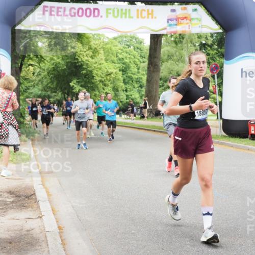 29.06.2025 - hella hamburg halbmarathon MichiJ http://msf.ph/oto/8261658 29.06.2025 10:53:51 Zwischen KM18-KM19 2868, 3630, 4532, 5431, 10042, 11509, 12998, 16379, 18857 meine-sportfotos.de
