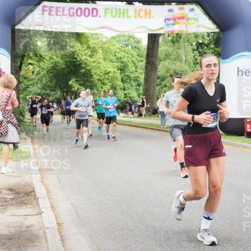 29.06.2025 - hella hamburg halbmarathon MichiJ http://msf.ph/oto/8261693 29.06.2025 10:53:51 Zwischen KM18-KM19 2868, 3630, 4532, 5431, 10042, 11509, 12998, 16379, 18857 meine-sportfotos.de