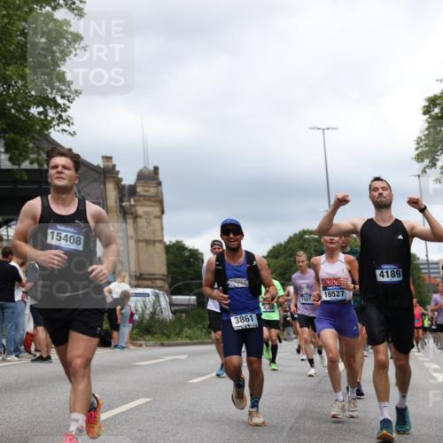29.06.2025 - hella hamburg halbmarathon Yannick Fuchs http://msf.ph/oto/8261713 29.06.2025 10:48:40 20KM 1125, 1327, 1410, 1496, 1506, 1628, 2119, 2474, 2561, 2771, 2884, 2955, 3041, 3177, 3652, 3791, 3794, 3861, 3945, 4029, 4189, 4231, 4938, 5319, 6082, 6084, 6433, 6443, 6581, 6587, 6723, 8449, 8487, 8514, 8698, 8772, 8973, 9012, 9060, 9227, 10191, 10192, 10263, 10266, 10368, 10376, 11184, 11333, 11499, 11747, 11797, 11799, 11976, 12186, 12489, 12961, 13297, 13988, 14036, 14175, 14592, 14638, 14660, 14948, 15389, 15408, 15524, 15879, 16047, 17842, 18380 meine-sportfotos.de