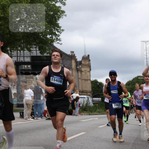 29.06.2025 - hella hamburg halbmarathon Yannick Fuchs http://msf.ph/oto/8261738 29.06.2025 10:48:40 20KM 1125, 1327, 1410, 1496, 1506, 1628, 2119, 2474, 2561, 2771, 2884, 2955, 3041, 3177, 3652, 3791, 3794, 3861, 3945, 4029, 4189, 4231, 4938, 5319, 6082, 6084, 6433, 6443, 6581, 6587, 6723, 8449, 8487, 8514, 8698, 8772, 8973, 9012, 9060, 9227, 10191, 10192, 10263, 10266, 10368, 10376, 11184, 11333, 11499, 11747, 11797, 11799, 11976, 12186, 12489, 12961, 13297, 13988, 14036, 14175, 14592, 14638, 14660, 14948, 15389, 15408, 15524, 15879, 16047, 17842, 18380 meine-sportfotos.de