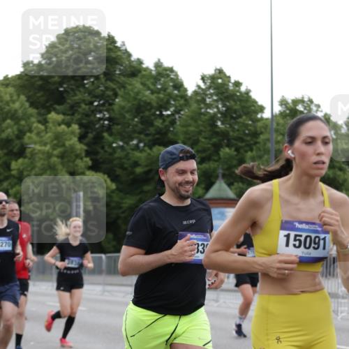 29.06.2025 - hella hamburg halbmarathon Jannik Wohlers http://msf.ph/oto/8261787 29.06.2025 10:32:52 Lombardsbrücke 1324, 1764, 2038, 2054, 2085, 2838, 3341, 3812, 3871, 4030, 4164, 4445, 4650, 5180, 5581, 5917, 6773, 8595, 9289, 9591, 9592, 9780, 11229, 11713, 11826, 12039, 12812, 12813, 13339, 14085, 15091, 15815, 15885, 15951, 15957, 15964, 16246, 16270, 16391, 17135, 18409, 18742, 18743, 18951 meine-sportfotos.de