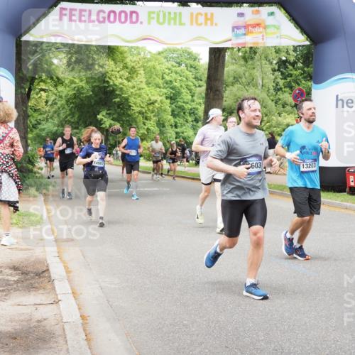 29.06.2025 - hella hamburg halbmarathon MichiJ http://msf.ph/oto/8261836 29.06.2025 10:53:54 Zwischen KM18-KM19 1866, 3630, 4532, 5431, 10042, 11321, 11509, 12998, 13203, 13603, 14987, 18857 meine-sportfotos.de