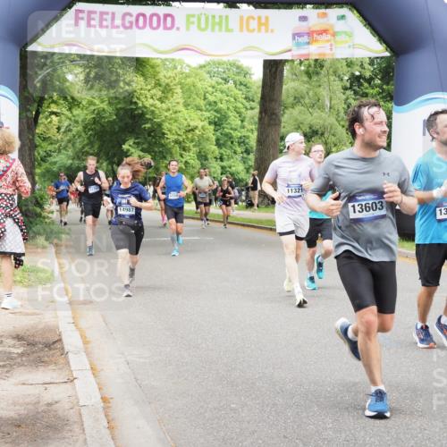 29.06.2025 - hella hamburg halbmarathon MichiJ http://msf.ph/oto/8261900 29.06.2025 10:53:55 Zwischen KM18-KM19 1866, 4532, 5150, 5431, 10042, 11321, 11509, 12998, 13203, 13603, 14987 meine-sportfotos.de