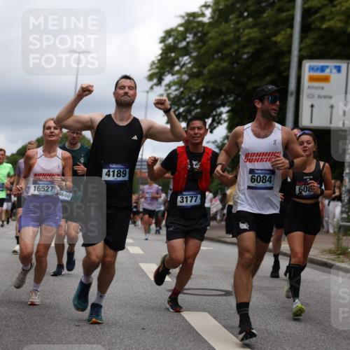 29.06.2025 - hella hamburg halbmarathon Yannick Fuchs http://msf.ph/oto/8262070 29.06.2025 10:48:40 20KM 1125, 1327, 1410, 1496, 1506, 1628, 2119, 2474, 2561, 2771, 2884, 2955, 3041, 3177, 3652, 3791, 3794, 3861, 3945, 4029, 4189, 4231, 4938, 5319, 6082, 6084, 6433, 6443, 6581, 6587, 6723, 8449, 8487, 8514, 8698, 8772, 8973, 9012, 9060, 9227, 10191, 10192, 10263, 10266, 10368, 10376, 11184, 11333, 11499, 11747, 11797, 11799, 11976, 12186, 12489, 12961, 13297, 13988, 14036, 14175, 14592, 14638, 14660, 14948, 15389, 15408, 15524, 15879, 16047, 17842, 18380 meine-sportfotos.de