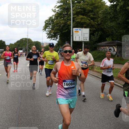 29.06.2025 - hella hamburg halbmarathon Yannick Fuchs http://msf.ph/oto/8262108 29.06.2025 10:36:27 20KM 1169, 1256, 1441, 1512, 1763, 1962, 2675, 5690, 5987, 6593, 7092, 7105, 7116, 8694, 9365, 10415, 11417, 12588, 13196, 13714, 14275, 14346, 15521, 15623, 15654, 15846, 15935, 16084, 16281, 17159, 17182, 17882, 17926, 18772, 19046 meine-sportfotos.de