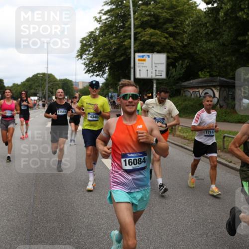 29.06.2025 - hella hamburg halbmarathon Yannick Fuchs http://msf.ph/oto/8262121 29.06.2025 10:36:27 20KM 1169, 1256, 1441, 1512, 1763, 1962, 2675, 5690, 5987, 6593, 7092, 7105, 7116, 8694, 9365, 10415, 11417, 12588, 13196, 13714, 14275, 14346, 15521, 15623, 15654, 15846, 15935, 16084, 16281, 17159, 17182, 17882, 17926, 18772, 19046 meine-sportfotos.de