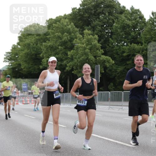29.06.2025 - hella hamburg halbmarathon Jannik Wohlers http://msf.ph/oto/8262168 29.06.2025 10:32:55 Lombardsbrücke 1764, 1995, 2038, 2054, 2085, 2838, 3341, 3812, 4164, 4445, 5180, 5581, 5917, 6773, 7705, 8595, 9289, 9591, 9592, 9750, 9780, 11229, 11713, 11826, 12039, 12812, 12813, 13339, 14085, 15091, 15815, 15885, 15964, 16246, 16270, 16391, 17135, 18742, 18743, 18951 meine-sportfotos.de