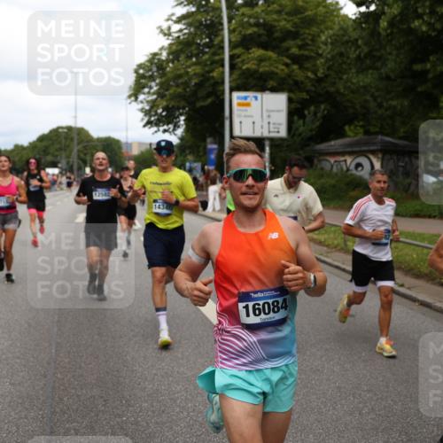 29.06.2025 - hella hamburg halbmarathon Yannick Fuchs http://msf.ph/oto/8262224 29.06.2025 10:36:27 20KM 1169, 1256, 1441, 1512, 1763, 1962, 2675, 5690, 5987, 6593, 7092, 7105, 7116, 8694, 9365, 10415, 11417, 12588, 13196, 13714, 14275, 14346, 15521, 15623, 15654, 15846, 15935, 16084, 16281, 17159, 17182, 17882, 17926, 18772, 19046 meine-sportfotos.de