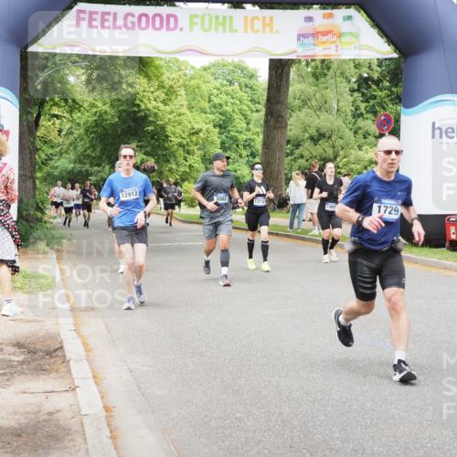 29.06.2025 - hella hamburg halbmarathon MichiJ http://msf.ph/oto/8262362 29.06.2025 10:54:03 Zwischen KM18-KM19 1729, 3062, 3225, 4066, 5150, 6453, 8909, 11755, 12005, 12912, 13732, 13857 meine-sportfotos.de