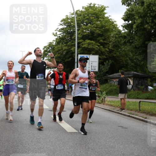 29.06.2025 - hella hamburg halbmarathon Yannick Fuchs http://msf.ph/oto/8262371 29.06.2025 10:48:41 20KM 1125, 1327, 1410, 1496, 1506, 1628, 2119, 2474, 2561, 2771, 2884, 2955, 3041, 3177, 3652, 3791, 3794, 3861, 3945, 4029, 4189, 4231, 4938, 5319, 6082, 6084, 6433, 6443, 6581, 6587, 6723, 8449, 8487, 8514, 8698, 8772, 8973, 9012, 9060, 9227, 10191, 10192, 10263, 10368, 10376, 11184, 11333, 11499, 11747, 11797, 11799, 11976, 12186, 12489, 12961, 13297, 13988, 14036, 14175, 14592, 14638, 14660, 14948, 15389, 15408, 15524, 15879, 16047, 17842, 18380 meine-sportfotos.de