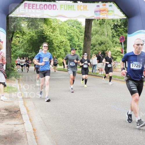 29.06.2025 - hella hamburg halbmarathon MichiJ http://msf.ph/oto/8262384 29.06.2025 10:54:03 Zwischen KM18-KM19 1729, 3062, 3225, 4066, 5150, 6453, 8909, 11755, 12005, 12912, 13732, 13857 meine-sportfotos.de