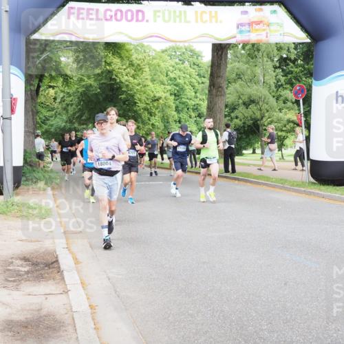 29.06.2025 - hella hamburg halbmarathon MichiJ http://msf.ph/oto/8262428 29.06.2025 10:30:06 Zwischen KM18-KM19 1631, 1962, 4871, 5387, 5436, 6721, 7116, 9547, 12434, 15521, 15623, 17177, 18004, 18491 meine-sportfotos.de