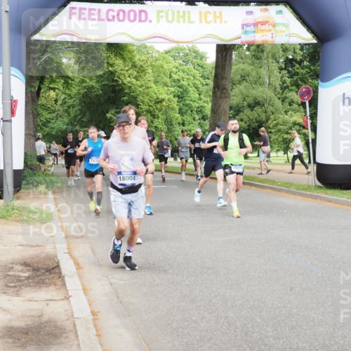 29.06.2025 - hella hamburg halbmarathon MichiJ http://msf.ph/oto/8262453 29.06.2025 10:30:06 Zwischen KM18-KM19 1631, 1962, 4871, 5387, 5436, 6721, 7116, 9547, 12434, 15521, 15623, 17177, 18004, 18491 meine-sportfotos.de