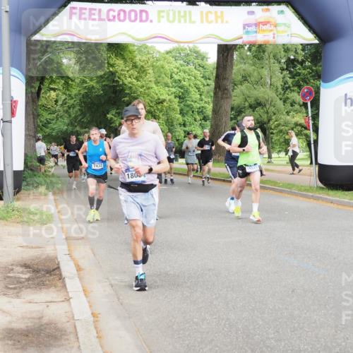 29.06.2025 - hella hamburg halbmarathon MichiJ http://msf.ph/oto/8262497 29.06.2025 10:30:06 Zwischen KM18-KM19 1631, 1962, 4871, 5387, 5436, 6721, 7116, 9547, 12434, 15521, 15623, 17177, 18004, 18491 meine-sportfotos.de