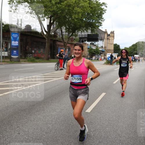 29.06.2025 - hella hamburg halbmarathon Yannick Fuchs http://msf.ph/oto/8262582 29.06.2025 10:36:29 20KM 1169, 1256, 1441, 1512, 1763, 1903, 1962, 2675, 5682, 5690, 5987, 6593, 6639, 7092, 7105, 7116, 7363, 8694, 9365, 10415, 11417, 12588, 13196, 13714, 14275, 14346, 15521, 15623, 15654, 15846, 15935, 16084, 16281, 17159, 17182, 17637, 17926, 18772, 19046 meine-sportfotos.de