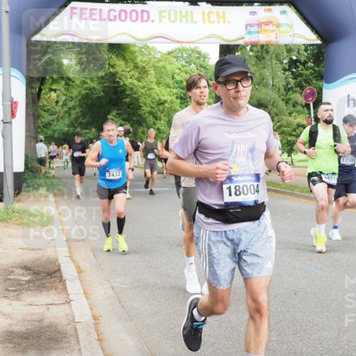 29.06.2025 - hella hamburg halbmarathon MichiJ http://msf.ph/oto/8262669 29.06.2025 10:30:07 Zwischen KM18-KM19 1631, 1962, 5387, 5436, 6721, 7116, 9547, 12434, 15521, 15623, 17177, 18004, 18491 meine-sportfotos.de