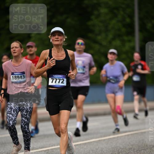 29.06.2025 - hella hamburg halbmarathon Dr. Thomas Lammeyer http://msf.ph/oto/8262930 29.06.2025 10:35:19 Kennedybrücke 1097, 1547, 1979, 2414, 2754, 2755, 2914, 3281, 3443, 4561, 4817, 5437, 5943, 6057, 6078, 6195, 6546, 6616, 6640, 6725, 6787, 7120, 7604, 7772, 8050, 8812, 8941, 10148, 10586 meine-sportfotos.de